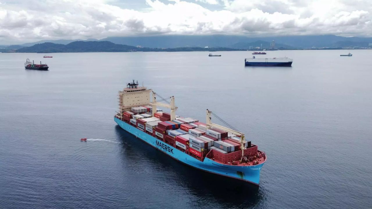 ईरान पर हमले के बाद छिड़े युद्ध का असर: जंग की आग में फंसा मेरठ का एक्सपोर्ट, हजारों करोड़ का माल अटका