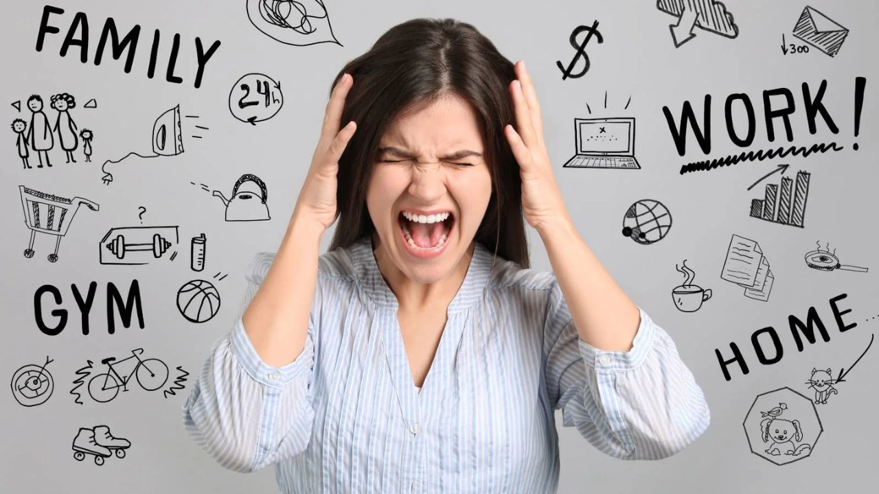 जब कोई व्यक्ति मानसिक तनाव या भावनात्मक कमजोरी में होता है, तब उसे संतुलित और विशेषज्ञ सलाह की जरूरत होती है। लेकिन AI के जवाब हमेशा गहराई से समझे हुए या परिस्थिति के अनुरूप नहीं होते। इससे व्यक्ति गलत निर्णय ले सकता है, जिसका असर लंबे समय तक पड़ सकता है, खासकर रिश्तों और मानसिक स्वास्थ्य पर। (Img- Internet)