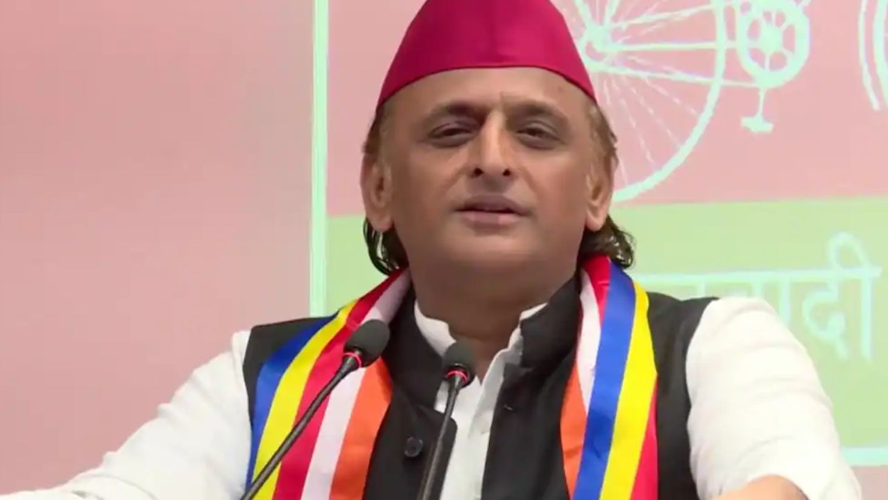 रालोद व बसपा के कई नेता सपा में, अखिलेश यादव के फैसले से उप्र में सियासत गरमाई