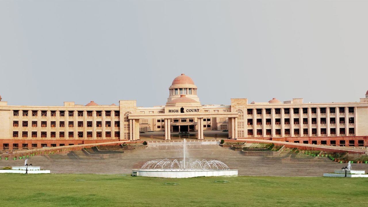 राहुल गांधी की दोहरी नागरिकता केस में बड़ा अपडेट, मामले की सुनवाई से जस्टिस सुभाष ने खुद को किया अलग, जानिये क्यों?