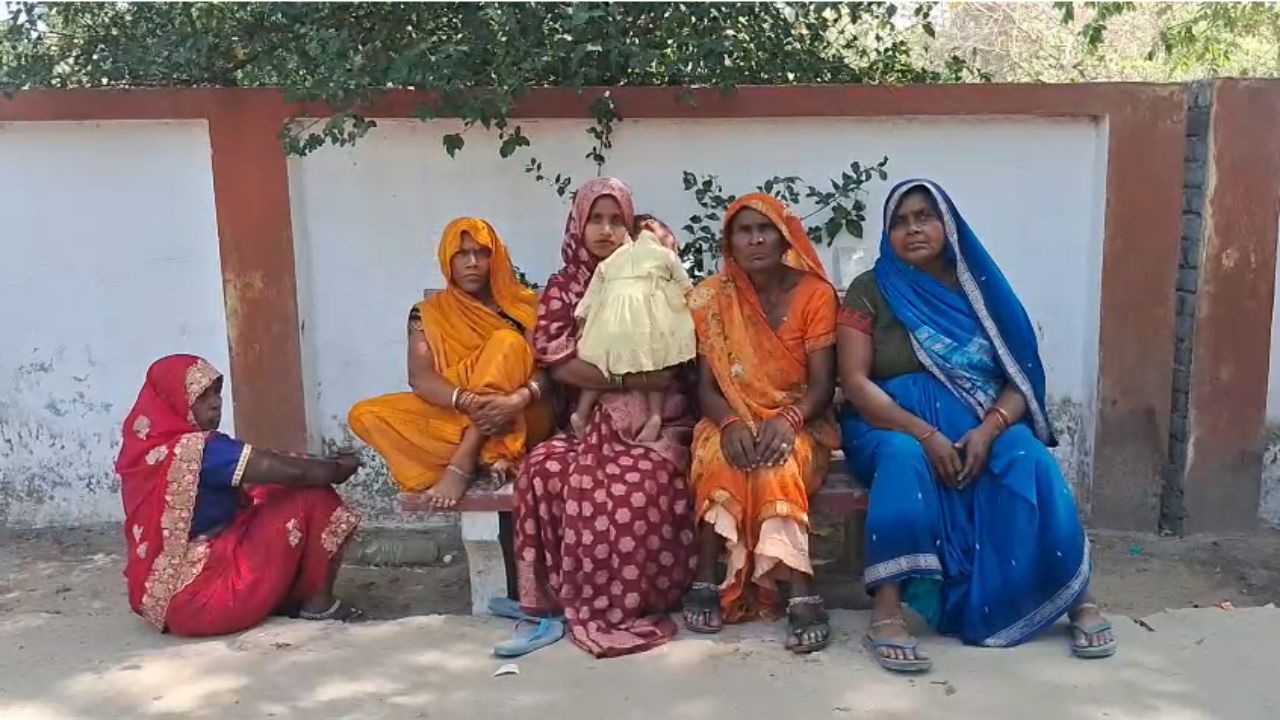 Budaun Crime: दहेज ने ली एक और बेटी की जान, बाइक-चेन नहीं मिली तो दे दिया जहर