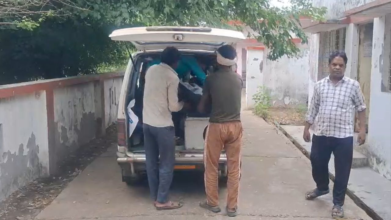 Budaun Accident: बाइक की टक्कर से बुजुर्ग किसान की उपचार के दौरान मौत, परिवार में मचा कोहराम