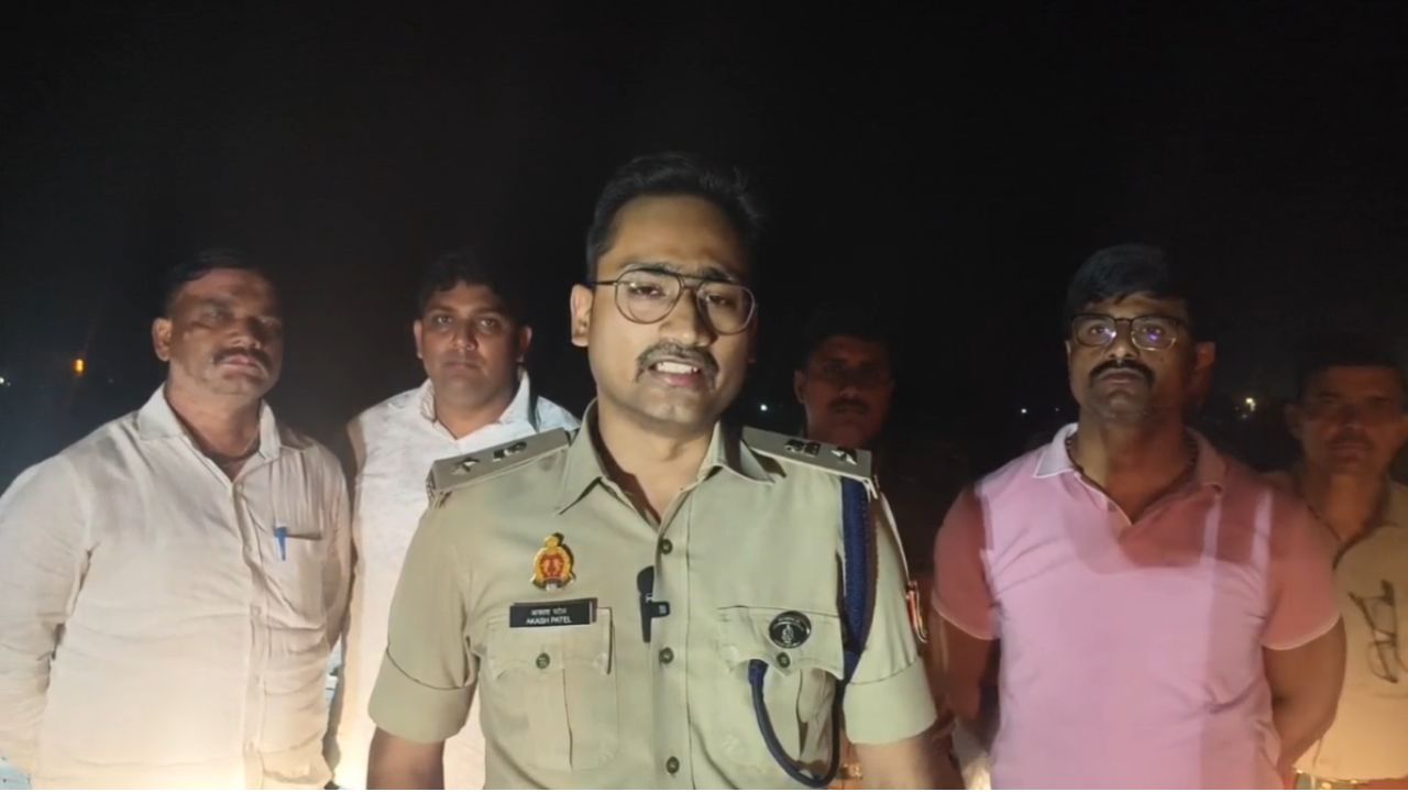 चंदौली में हिस्ट्रीशीटर से पुलिस मुठभेड़, जवाबी कार्रवाई में बदमाश घायल; पढे़ं पूरी खबर