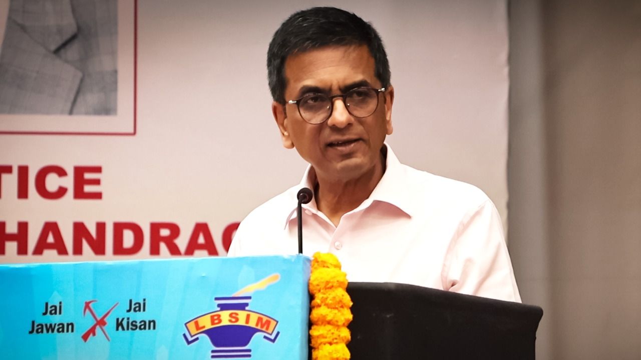 ऑनलाइन गेमिंग और चाइल्ड पोर्नोग्राफी का बढ़ता खतरा गंभीर चिंता का विषय, सशक्त कानूनी ढांचे की जरूरत: डॉ. डी. वाई. चंद्रचूड़