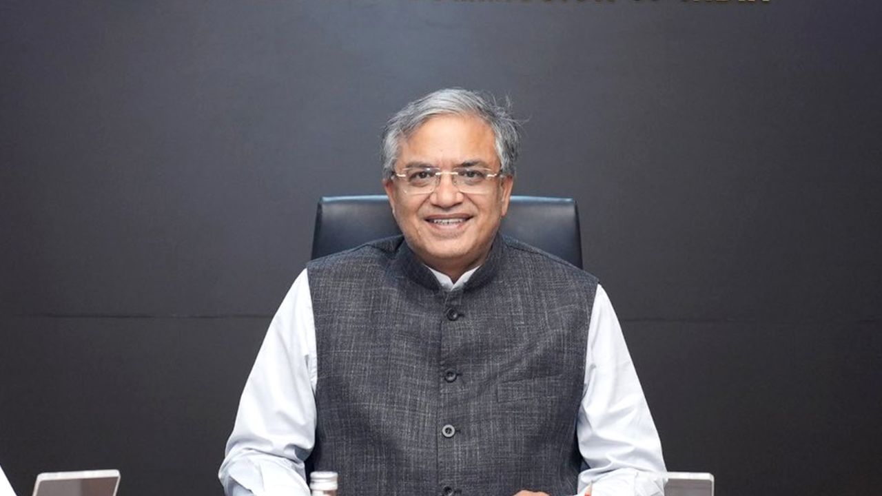 मुख्य चुनाव आयुक्त ज्ञानेश कुमार को हटाने का प्रस्ताव खारिज, 193 सांसदों की उम्मीद को झटका