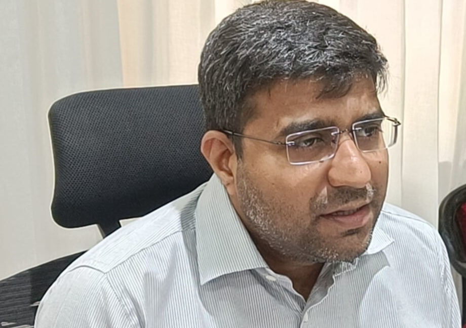 Gorakhpur News: वोटर लिस्ट में बड़ा बदलाव, लाखों नाम जुड़े… हजारों हटे; जानिए पूरा आंकड़ा