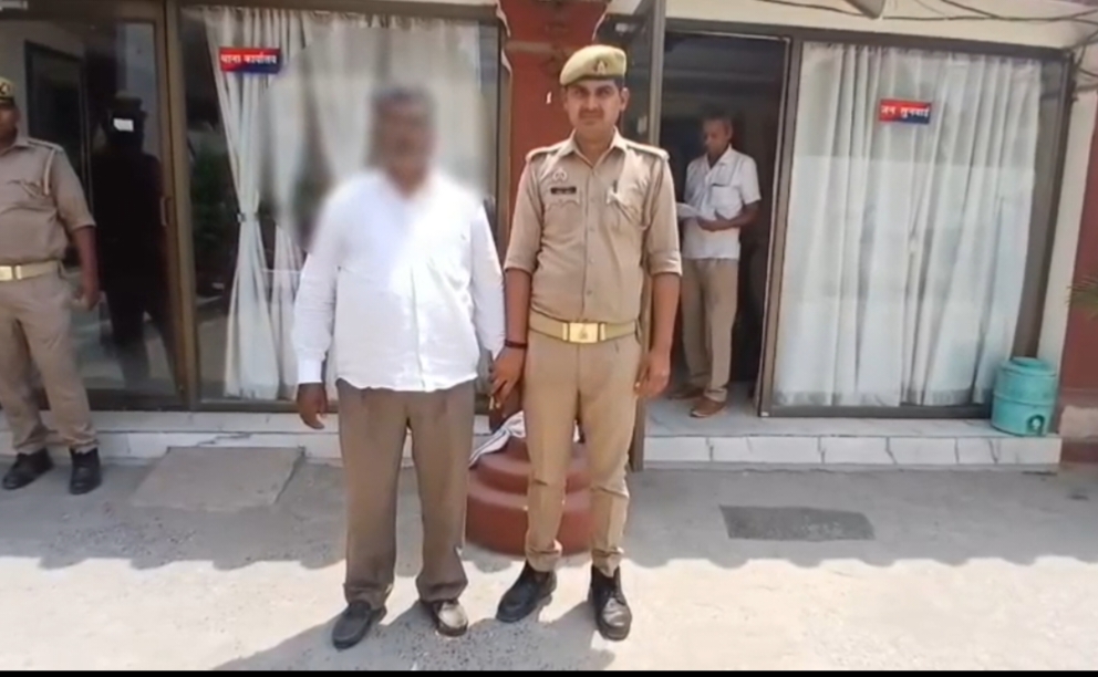 गोरखपुर में बड़ा खुलासा, फर्जी बैनामा करने वाला शातिर गिरफ्तार; पढे़ं पूरी खबर