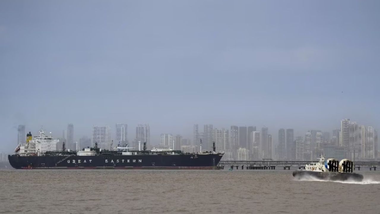 ईरान का क्‍या है होर्मज टोल प्‍लान, जानें सीजफायर से कैसे होगा जहाजों का रास्ता साफ