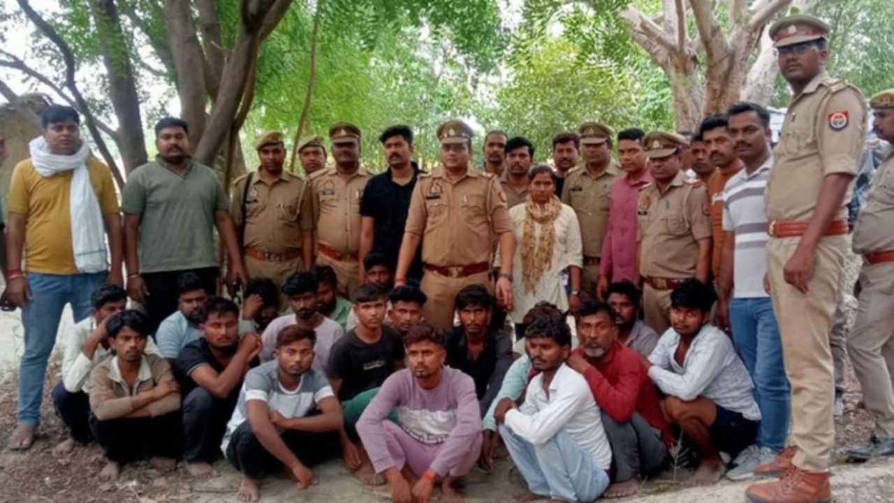 कानपुर में साइबर ठगी के बड़े गिरोह का भंडाफोड़, इन लोगों को बनाते थे अपना टारगेट