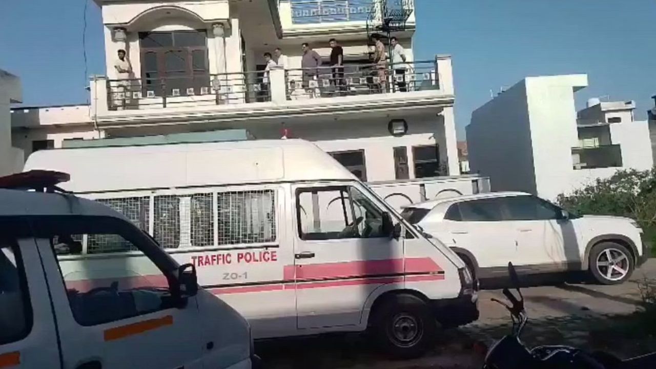 Kurukshetra: एक मैसेज पर बंद दरवाजा खुला तो नजारा देख लोग कांप उठे