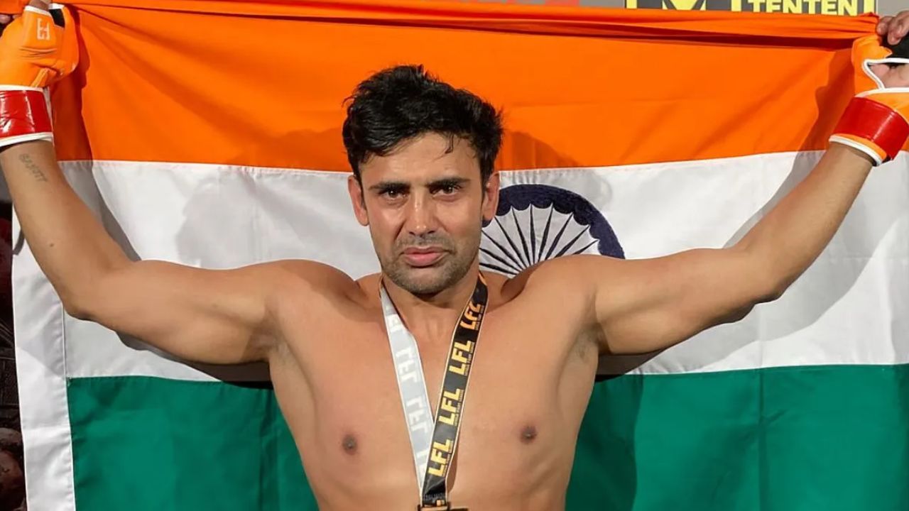 संग्राम सिंह ने रचा इतिहास, पहली बार अर्जेंटीना में भारतीय ने जीती MMA फाइट