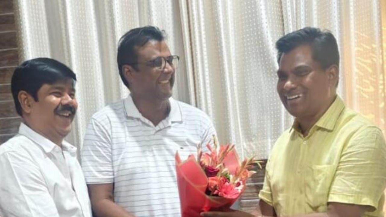 महराजगंज: सदर विकासखंड में नई जिम्मेदारी, रामदरस चौधरी बने बीडीओ