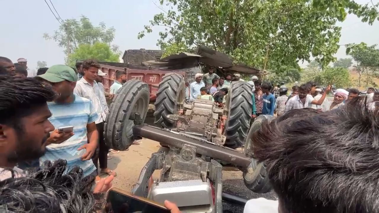 Maharajganj : एकजुट होकर ग्रामीणों ने ट्रैक्टर चालक की बचाई जान