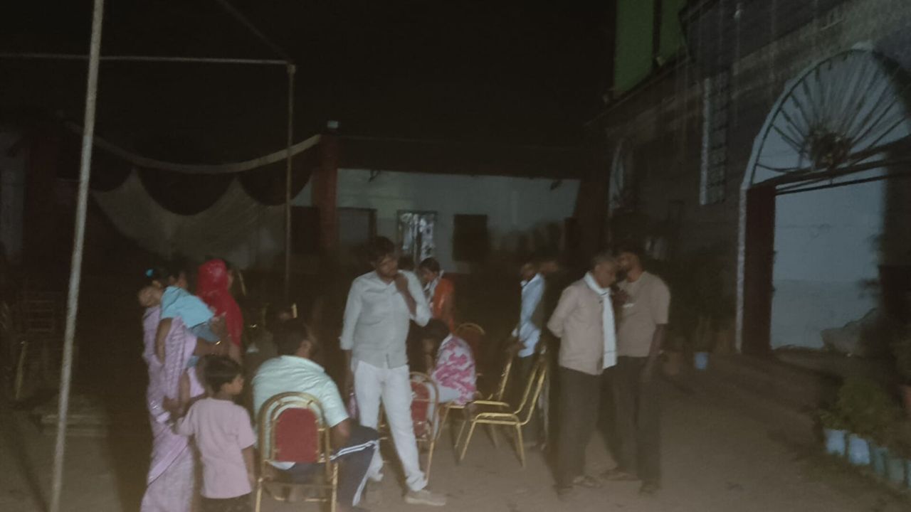 संदिग्ध परिस्थितियों में फंदे से लटका मिला छात्रा का शव, जांच में जुटी पुलिस