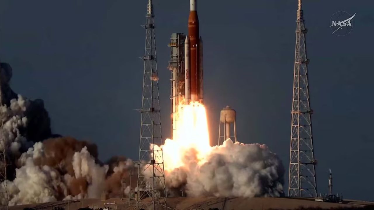 NASA को आखिर 50 साल बाद क्यों आयी चांद की याद, जानिए क्या है आर्टेमिस-II मिशन