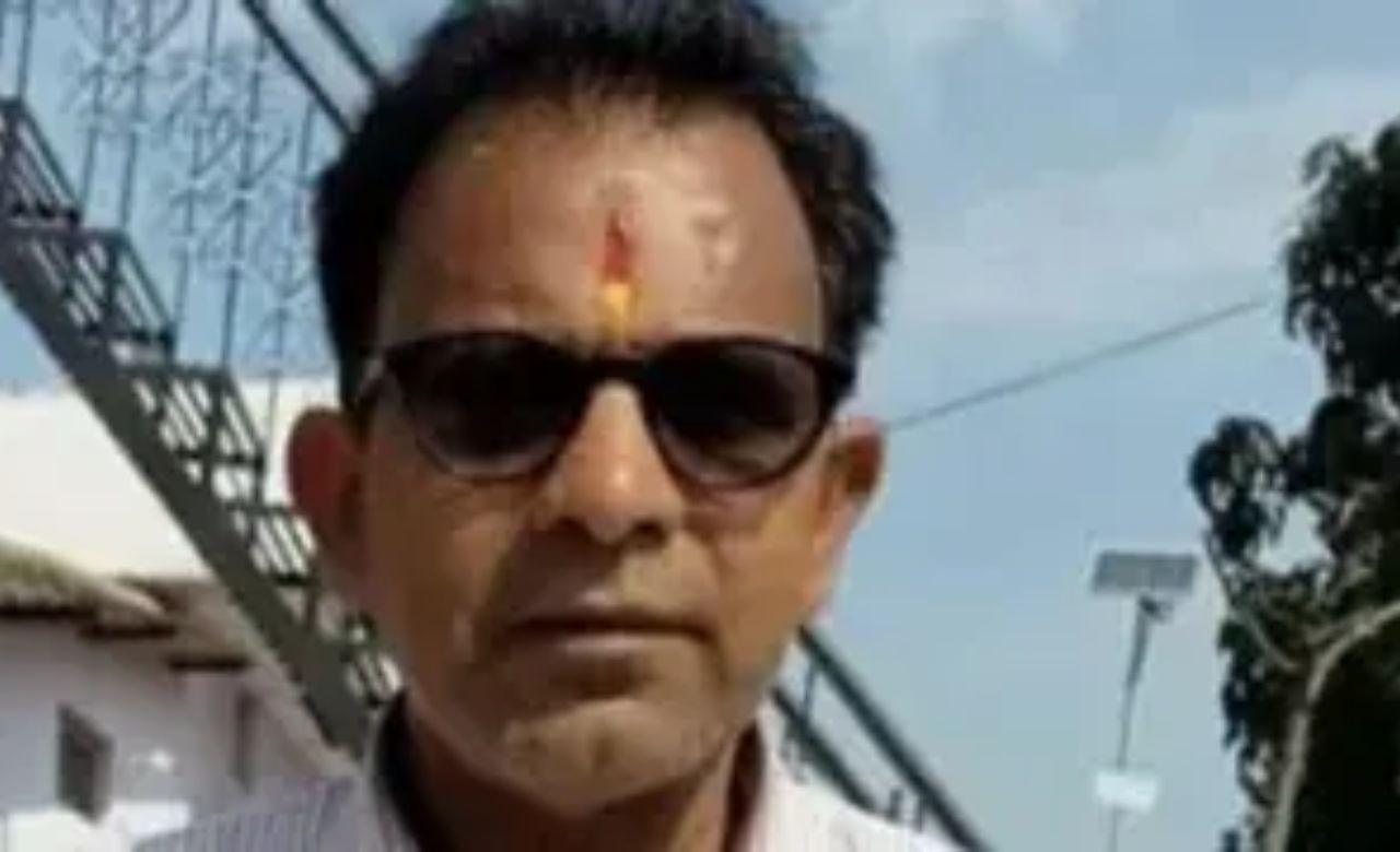 शादी की खुशियां मातम में बदली, बेटी के शादी का कार्ड बांटने गए पिता के सात हुआ ये हादसा