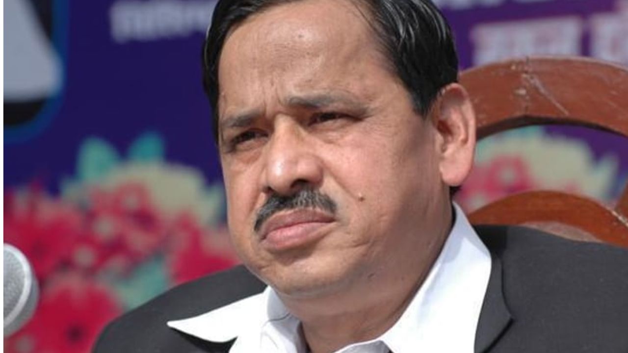 महराजगंज में होली-ईद मिलन के मंच से नसीमुद्दीन क्या करेंगे बड़ा ऐलान? एंट्री से बढ़ी हलचल