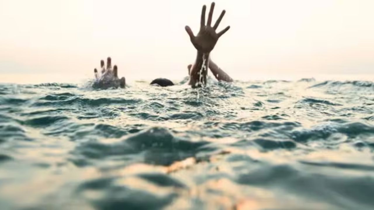 New Delhi: द्वारका में दुखद हादसा, तालाब में डूबने से 3 बच्चों की मौत