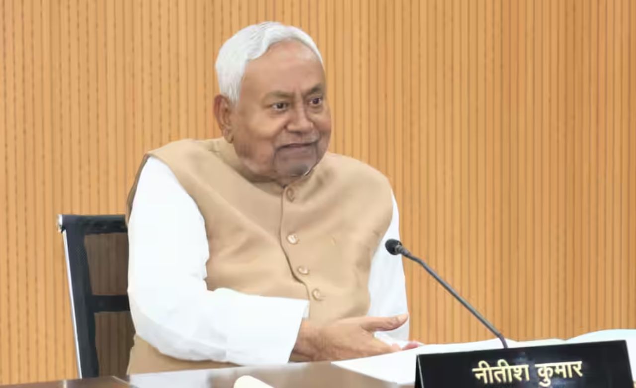 पर्दे के पीछे से नई सरकार चलाएंगे नीतीश कुमार?