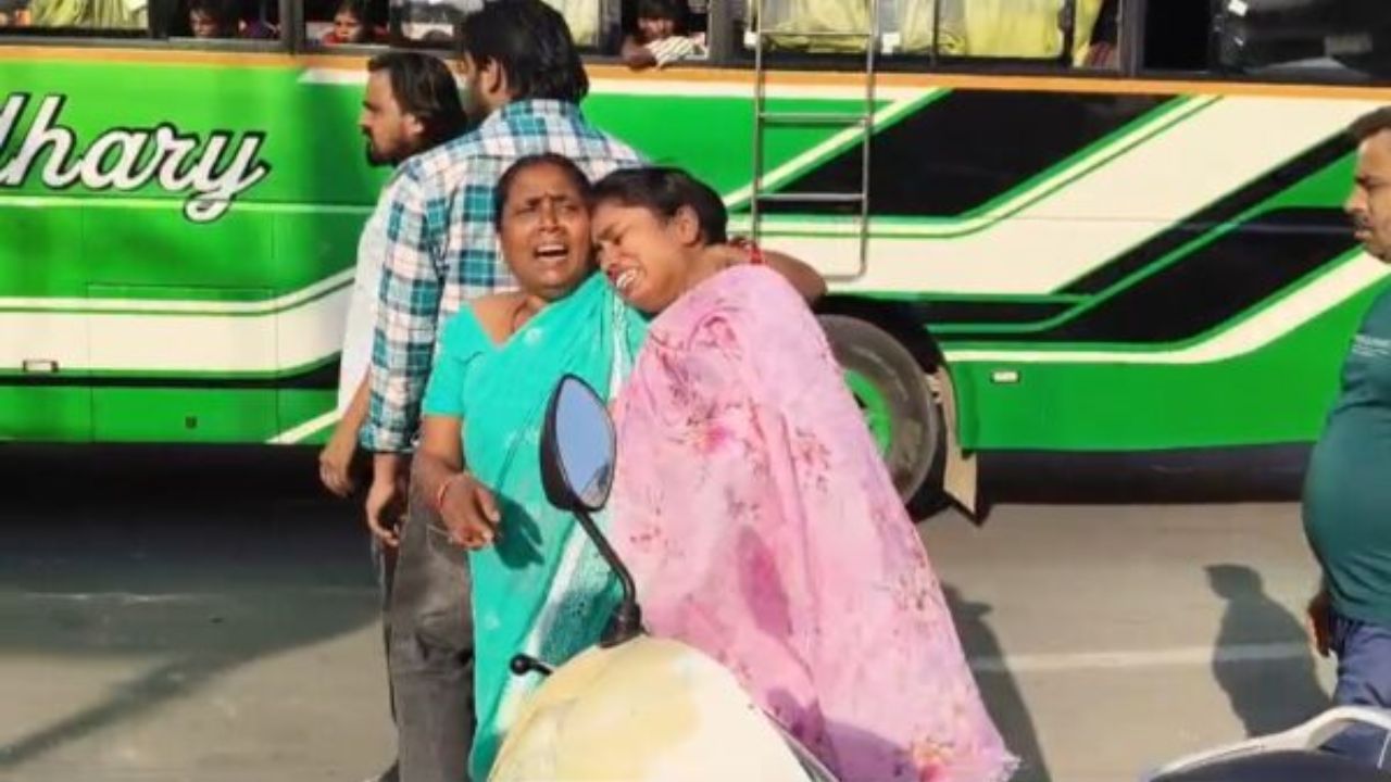 Road Accident in UP: रायबरेली में सड़क हुई लाल, महिला की दर्दनाक मौत, 6 घायल