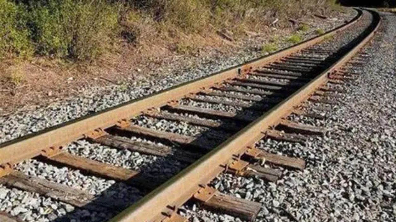 ट्रेन यात्रियों के लिए बड़ी खुशखबरी: गाजियाबाद-सीतापुर रूट पर 4 लाइनें, जानें पूरा प्लान