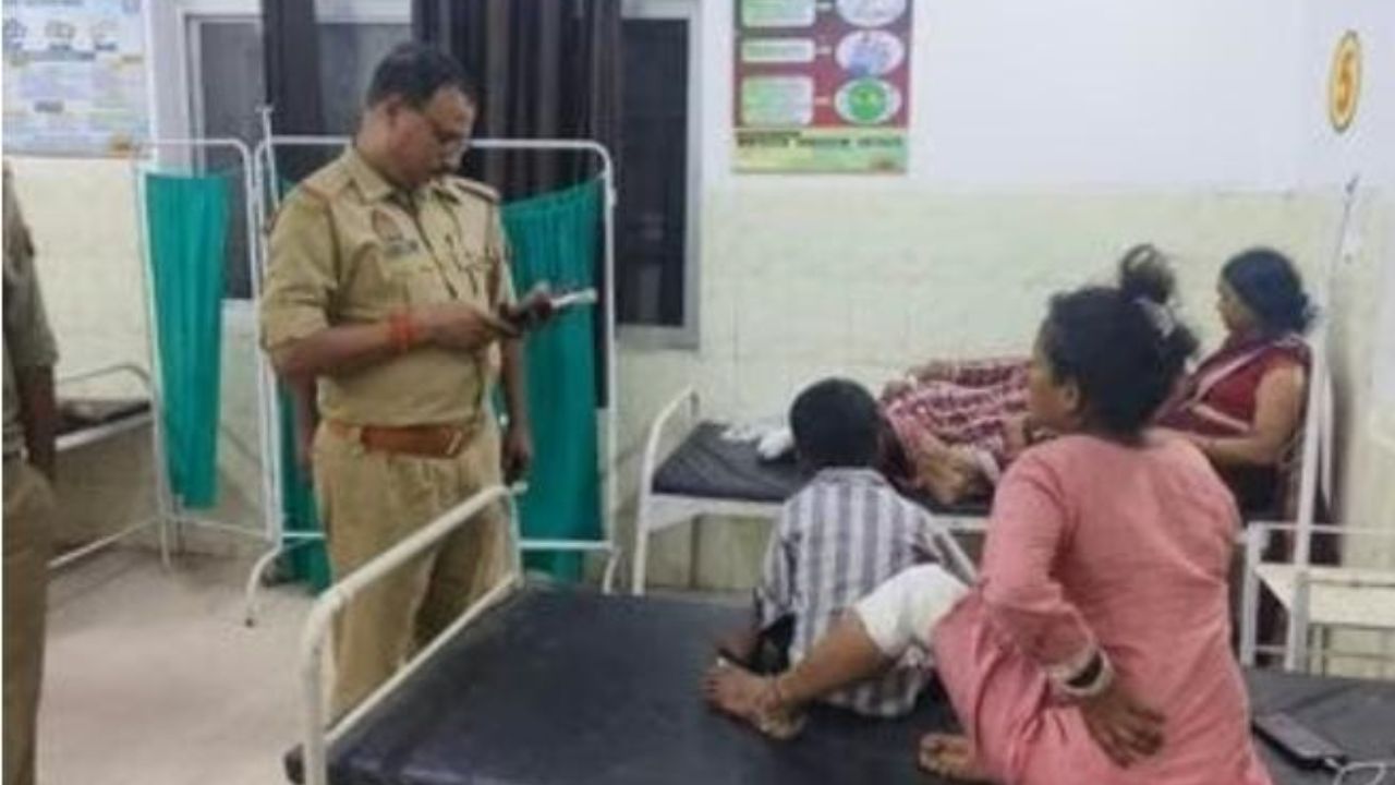 Barabanki Road Accident: पूर्वांचल एक्सप्रेसवे पर फिर दिखा तेज रफ्तार का कहर, 2 दर्जन से ज्यादा यात्री घायल; जानिये पूरा अपडेट