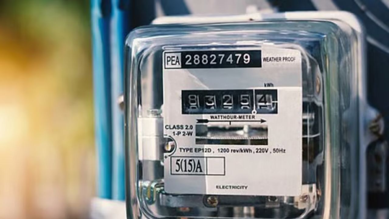 स्मार्ट मीटरों पर बड़ा एक्शन! CM योगी के निर्देश पर 4 सदस्यीय टीम एक्टिव… लैब में होगी तकनीकी जांच