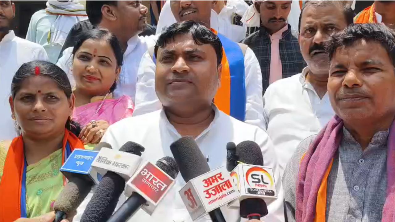 Sonbhadra News: अपना दल ने चार टोल प्लाजा बनाने और अवैध खनन के खिलाफ खोला मोर्चा