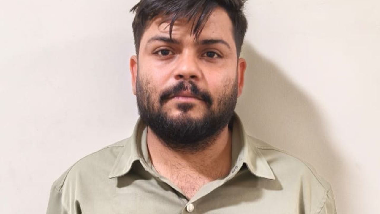 STF की बड़ी कार्रवाई: 50 हजार का इनामी अभियुक्त गिरफ्तार, पढे़ं पूरी खबर