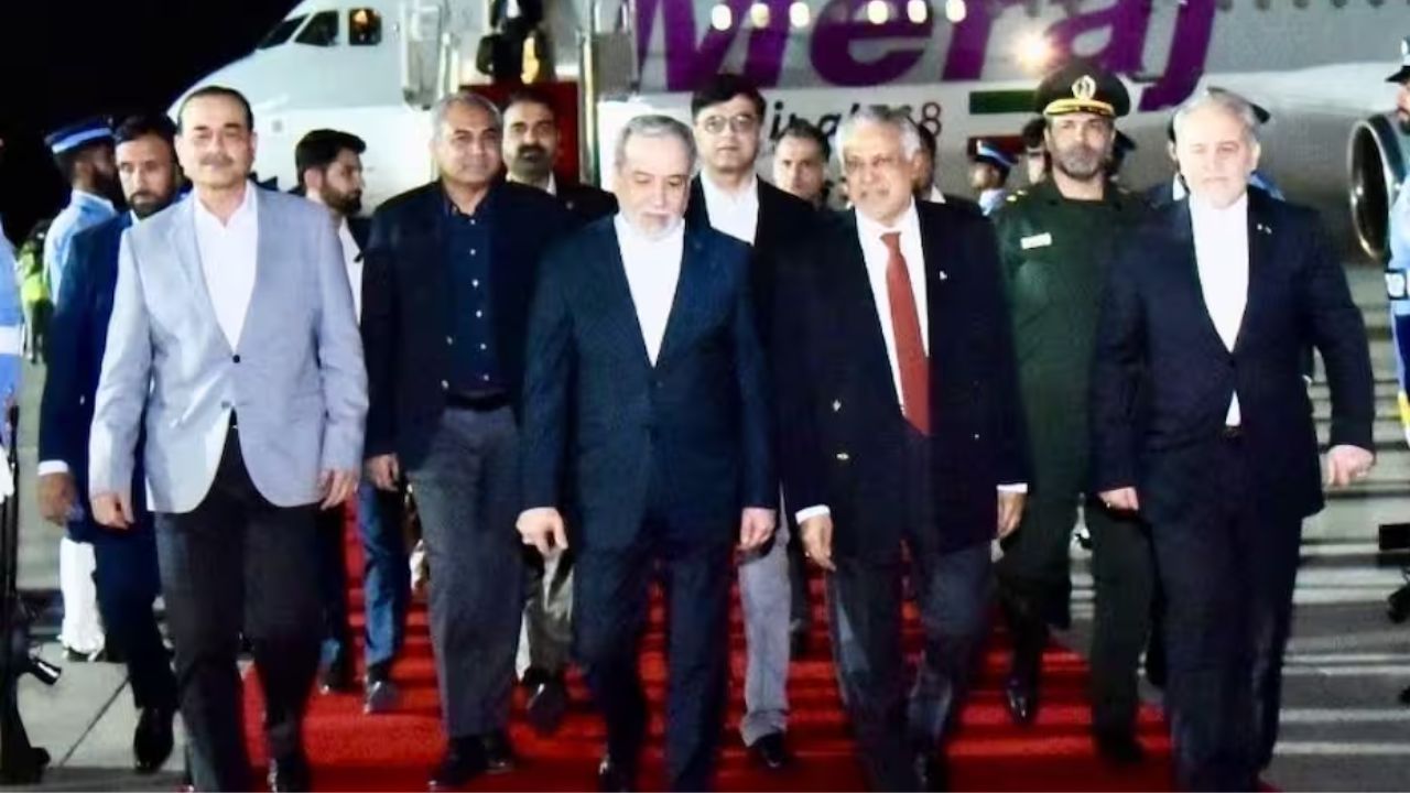 US Iran Talks: पाकिस्तान की मध्यस्थता में फिर शुरू होगी अमेरिका-ईरान वार्ता, क्या खत्म होगा अब तनाव?