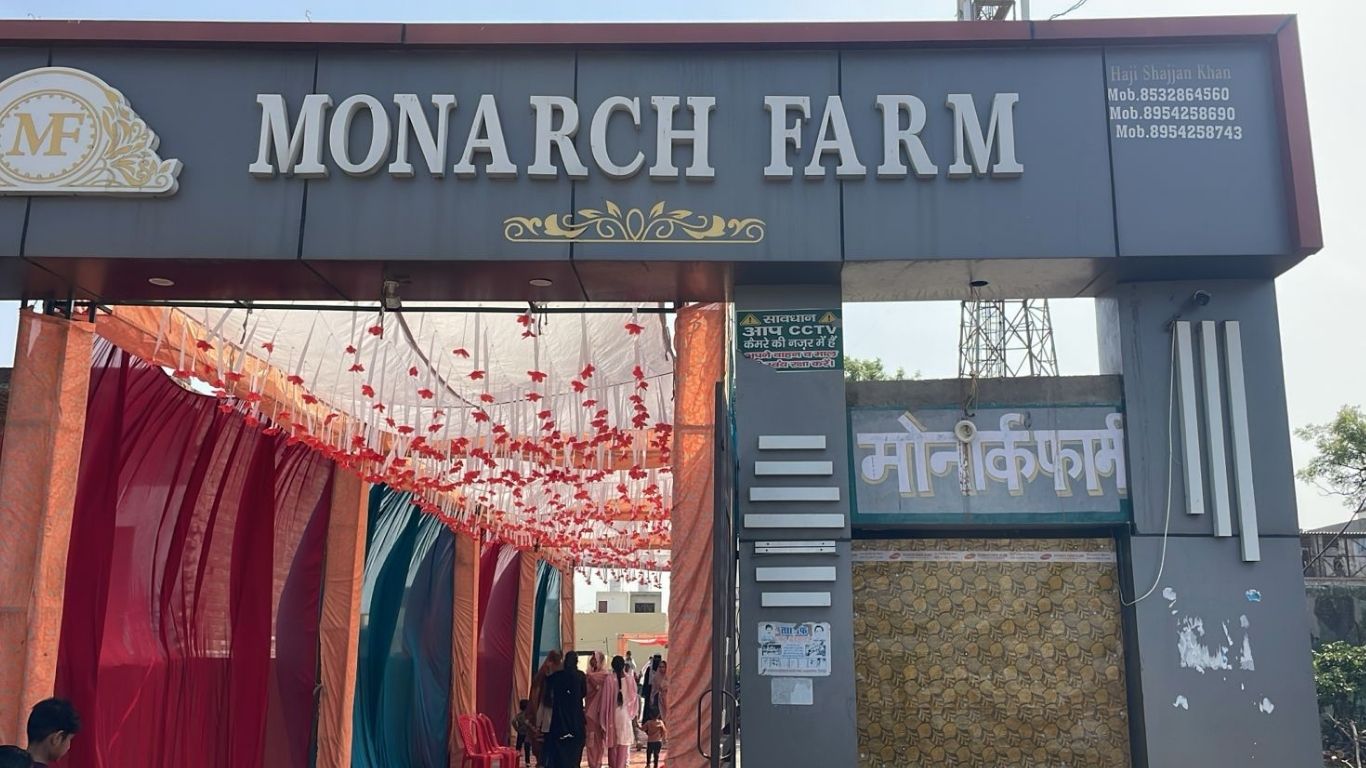 Budaun: भीड़भाड़ वाली शादी और सोते हुए बच्चे पर नजर; कौन है वो महिला जो मैरिज हॉल से उड़ा ले गई मासूम, जानें क्या है मामला