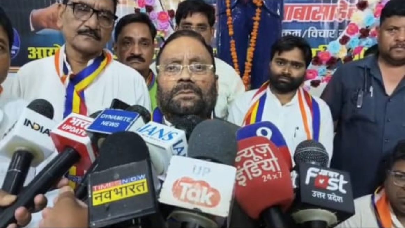 Mainpuri News: स्वामी प्रसाद मौर्य का बड़ा एलान: यूपी में बनेगा ‘तीसरा मोर्चा’, बीजेपी को सत्ता से करेंगे बाहर