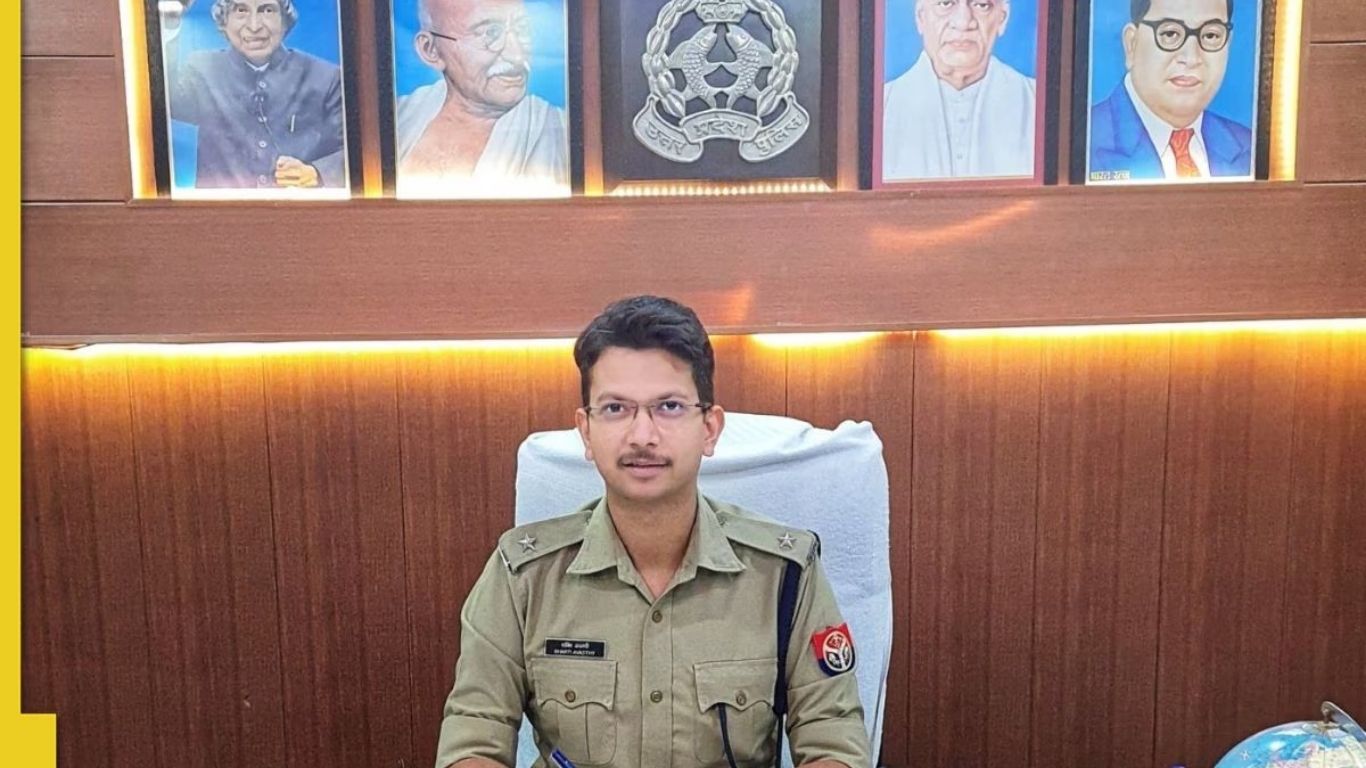 Maharajganj News: टेलीग्राम पर ठगी करने वाले गिरोह का पर्दाफाश, साइबर पुलिस ने 7 आरोपियों को दबोचा