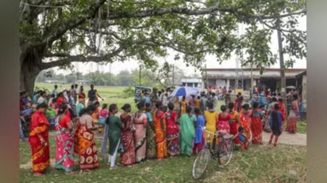 पश्चिम बंगाल एग्जिट पोल 2026: ममता का किला बचेगा या खिलेगा ‘कमल’? महासर्वे के नतीजों ने बढ़ाई धड़कनें