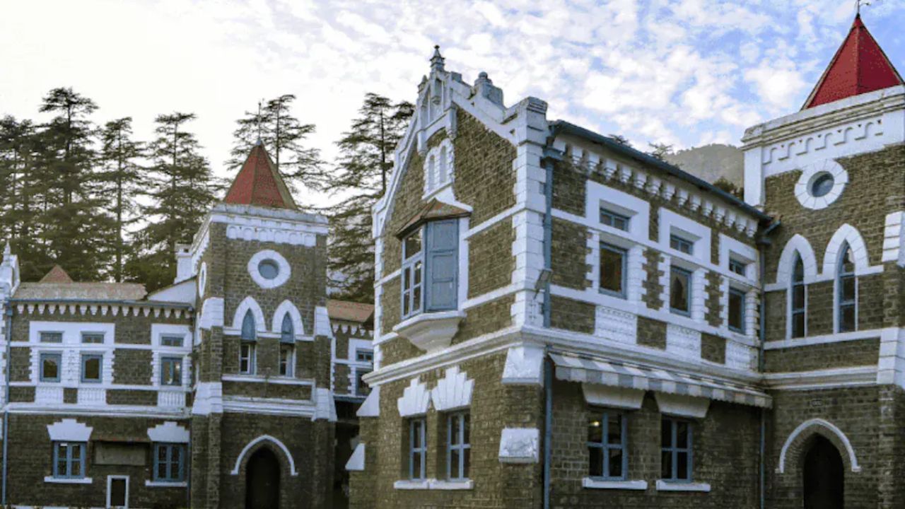 उत्तराखंड हाई कोर्ट का सख्त संदेश: बच्चे का भरण-पोषण सर्वोपरि, जिम्मेदारी से बच नहीं सकता पिता