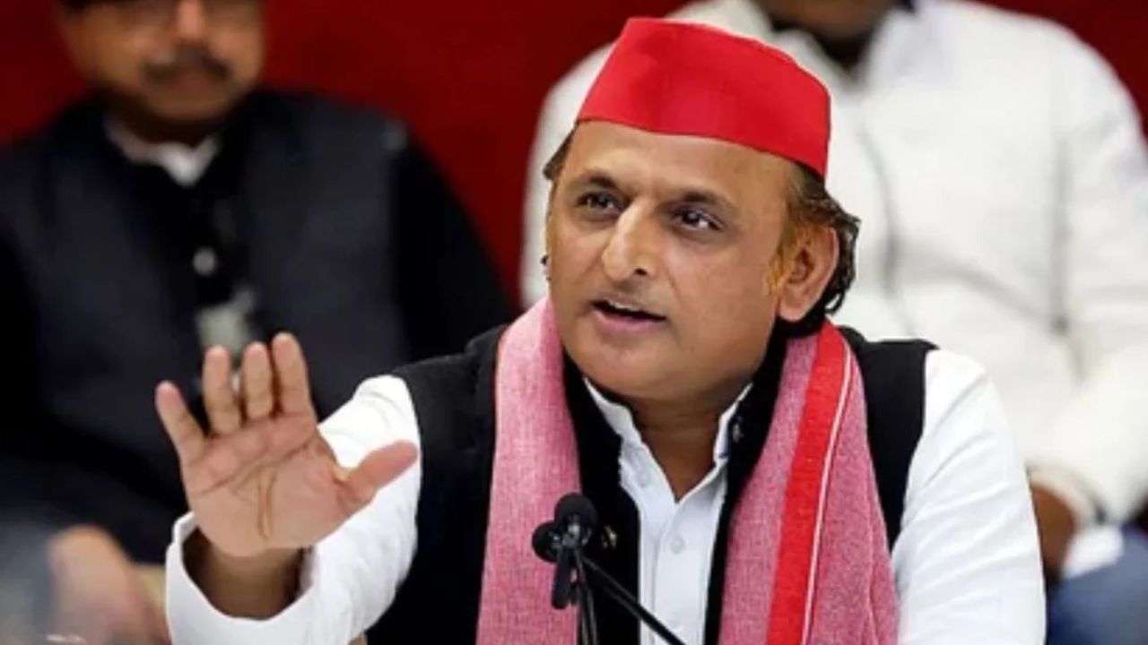 WANTED पोस्ट पर अखिलेश यादव बोले-बीजेपी की नकारात्मक राजनीति लोकतंत्र के लिए खतरनाक