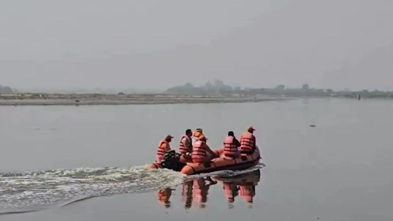 वृंदावन नाव हादसा: 13 की मौत और 3 अब भी लापता, तीसरे दिन भी सर्च ऑपरेशन जारी