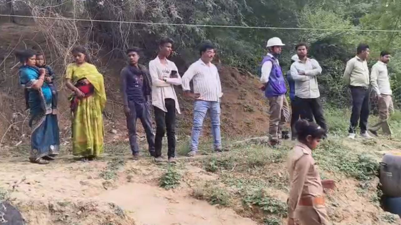 सोनभद्र: ओबरा में मिली युवती की लाश, इलाके में मचा हड़कंप