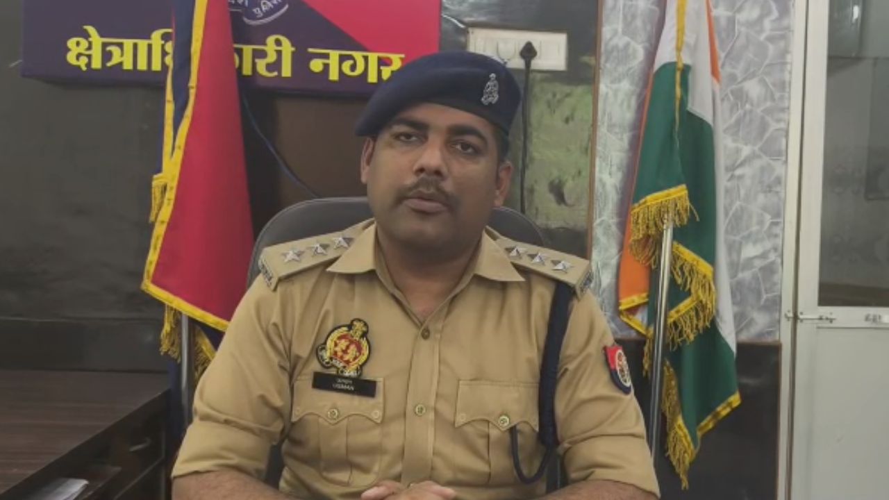 बलिया में नर्सिंग होम विवाद में इंसाफ की मांग के बीच आत्मदाह का प्रयास, मचा हड़कंप