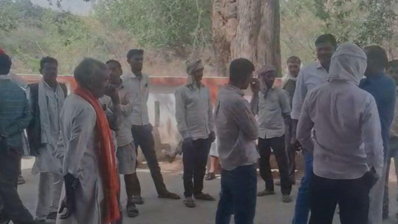 बदायूं में दर्दनाक घटना, एक ही परिवार में तीसरी मौत से हड़कंप