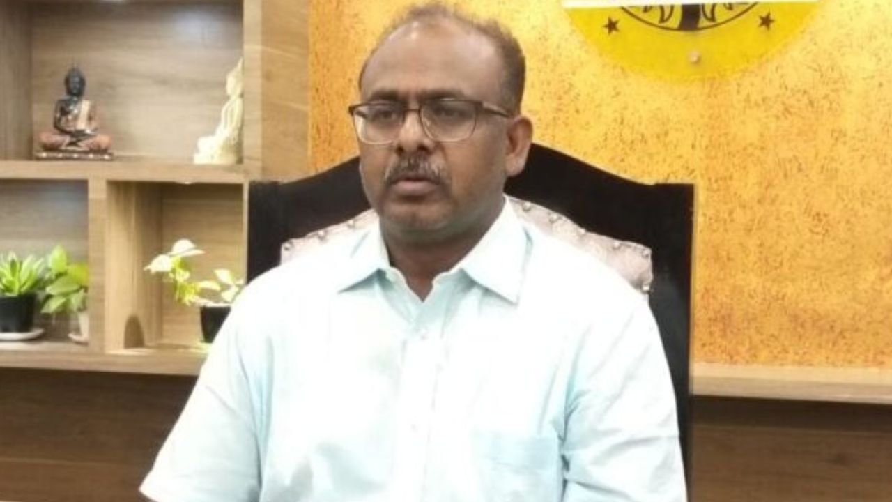 महराजगंज में DM का बड़ा एक्शन, अब गैस एजेंसियों पर रहेगी कड़ी नजर