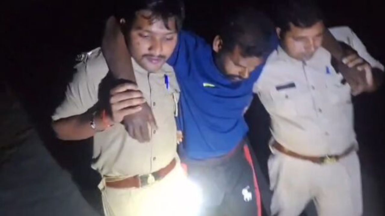 Raebareli: पुलिस और इनामी बदमाश के बीच मुठभेड़