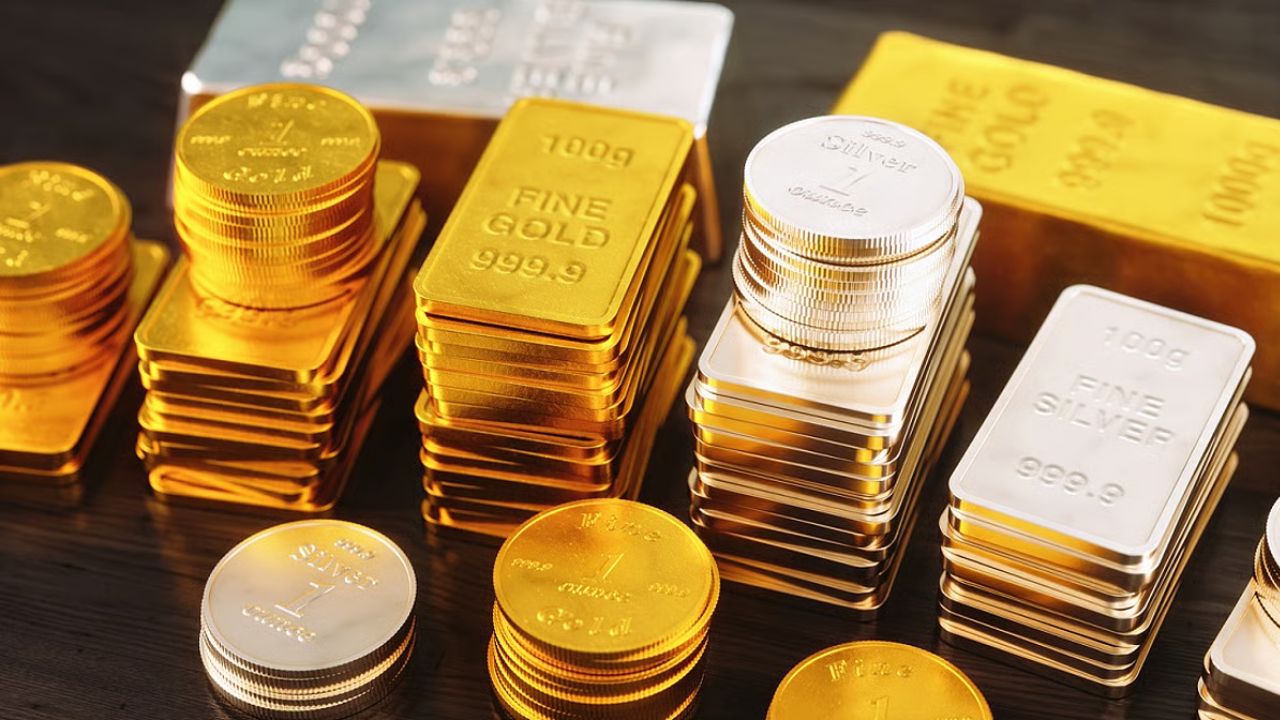 सोना-चांदी में बड़ी गिरावट! क्या अब खरीदने का सही मौका या और गिरेंगे दाम? जानें सबकुछ