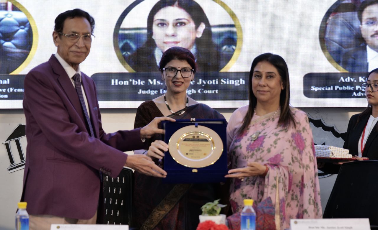 नोएडा में JasCosmos 2026 का भव्य आयोजन: दिल्ली हाईकोर्ट के जजों की मौजूदगी में हुआ शानदार समापन