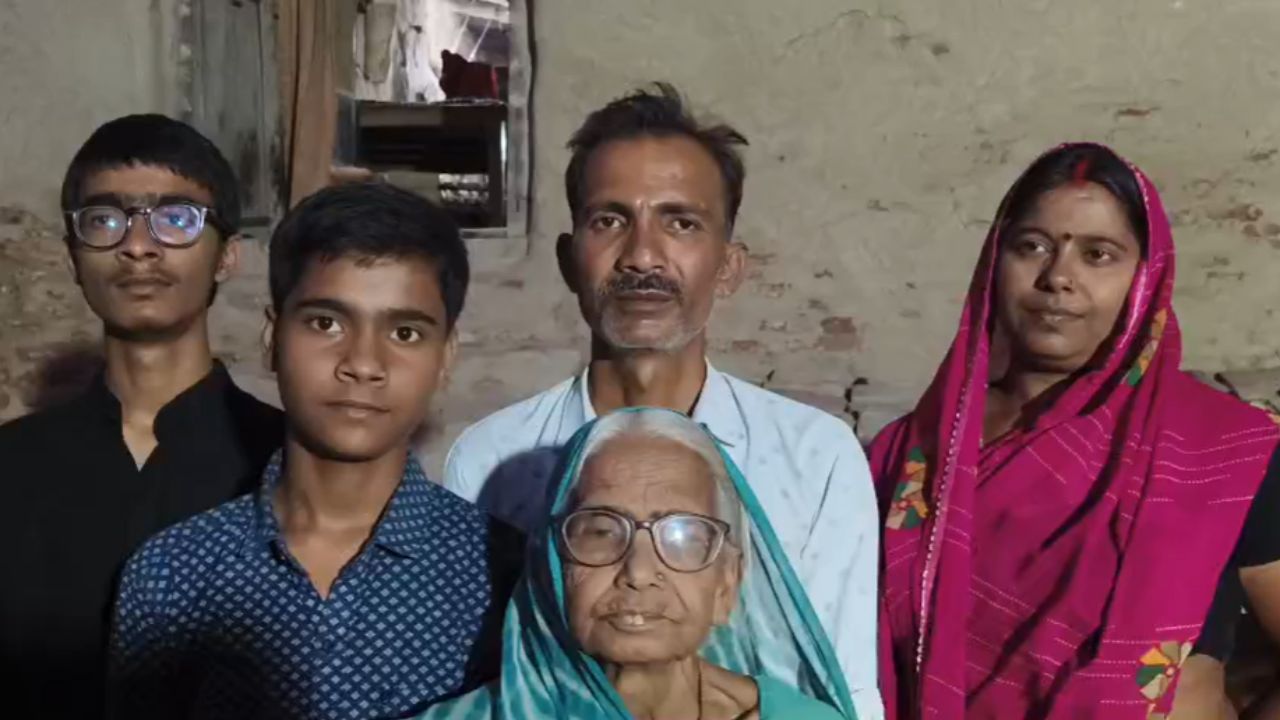 UP BOARD RESULT 2026: संघर्ष, मेहनत और सपनों की जीत…फतेहपुर के छात्रों ने यूपी में बनाई पहचान