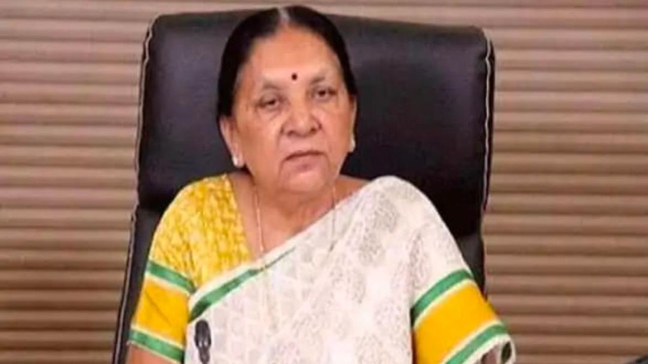 Bareilly News:राज्यपाल आनंदीबेन पटेल के तूफानी दौरे से अफसरों की क्यों बढ़ी धड़कनें