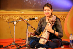 देवीपाटन मंडल के युवाओं के बीच गूँजेगी सारंगी की मधुर तान, पढ़ें पूरी खबर