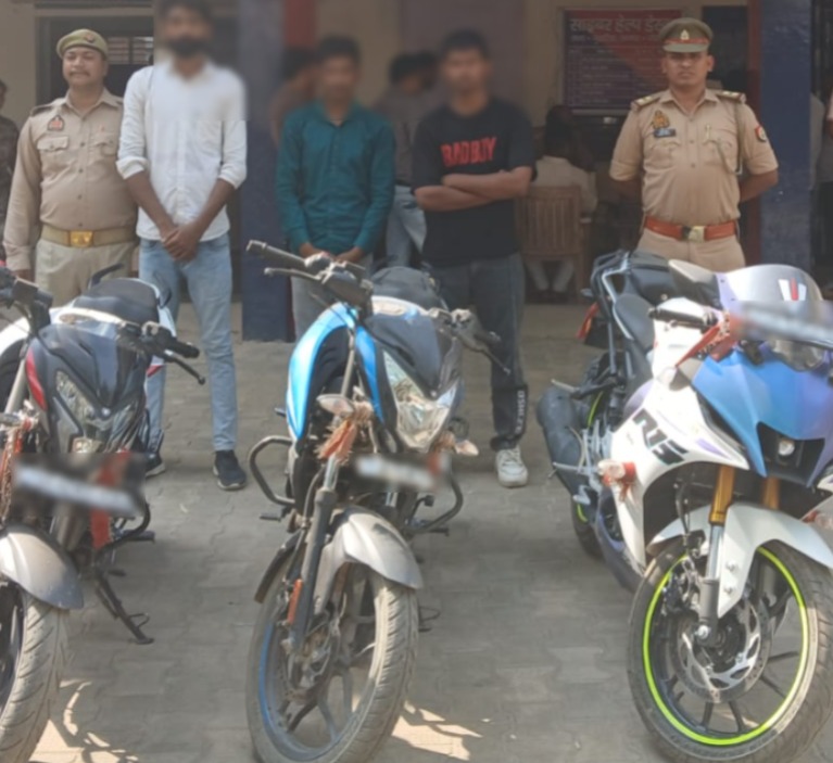 गोरखपुर: सड़क पर स्टंटबाजी पड़ी भारी, गुलरिहा पुलिस की कार्रवाई में 3 युवक हिरासत में