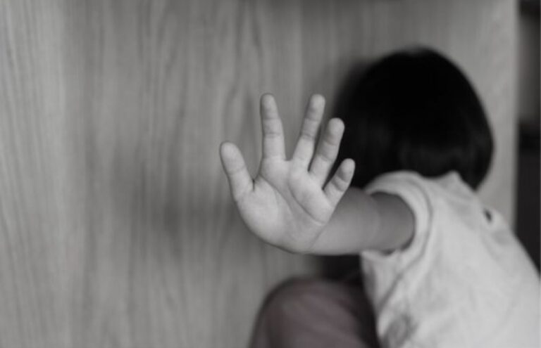 शर्मनाक! अधेड़ ने नौ साल की बच्ची से की छेड़छाड़, चिल्लाने पर मौके से फरार