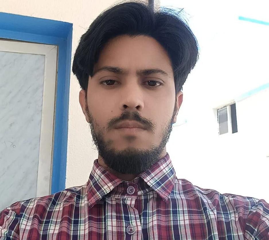 दुबई की जेल में 18 महीने से है बंद…महराजगंज से पिता ने लगाई बेटे की वापसी की गुहार